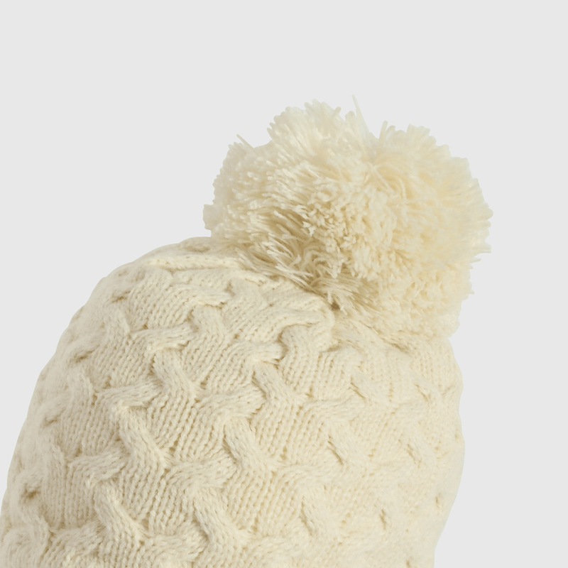 Gorro beige para niños, abrigo y estilo