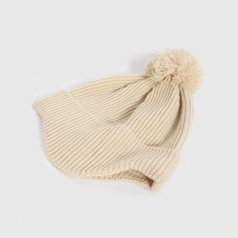Gorro beige para niños, suave y acogedor