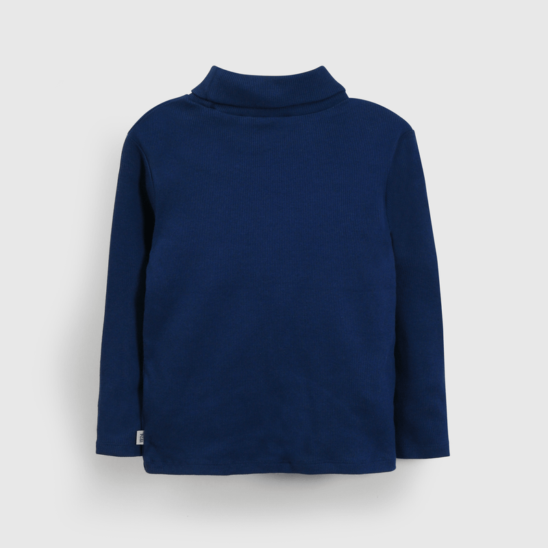 Polera de niño azul, estilo cómodo y moderno