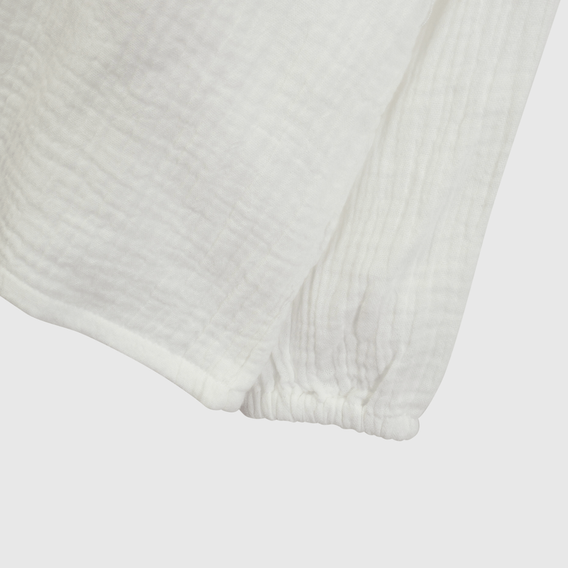 Blusa blanca para niña, suave y elegante