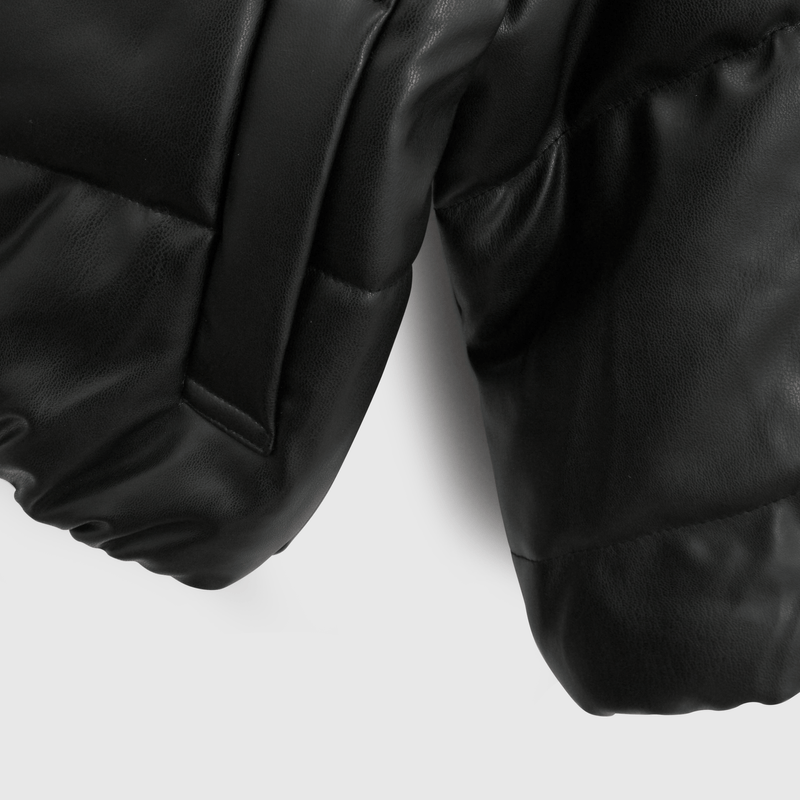 Chaqueta negra para niños, estilo y comodidad