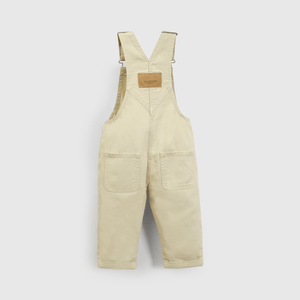 Jardinera beige para niña, estilo y comodidad