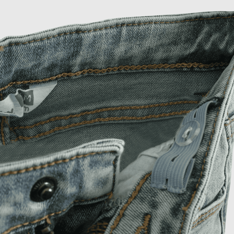 Jeans celestes para niños, estilo y comodidad