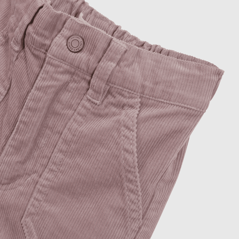 Pantalón morado para niña, estilo y comodidad