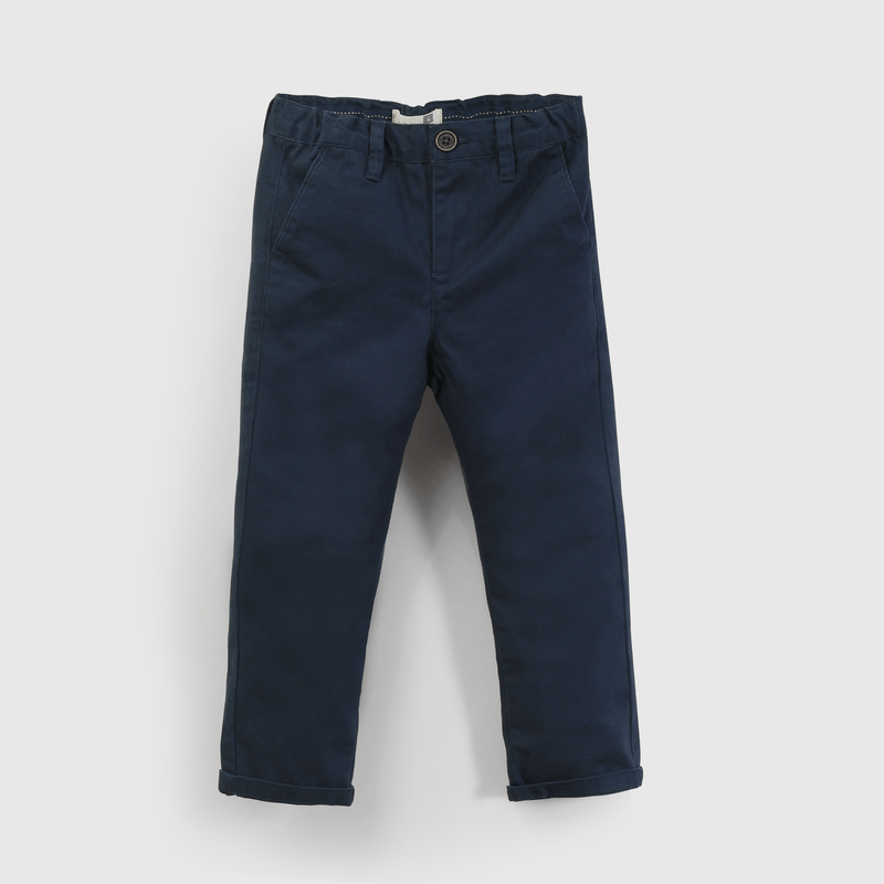 Pantalón azul para niños, estilo y comodidad