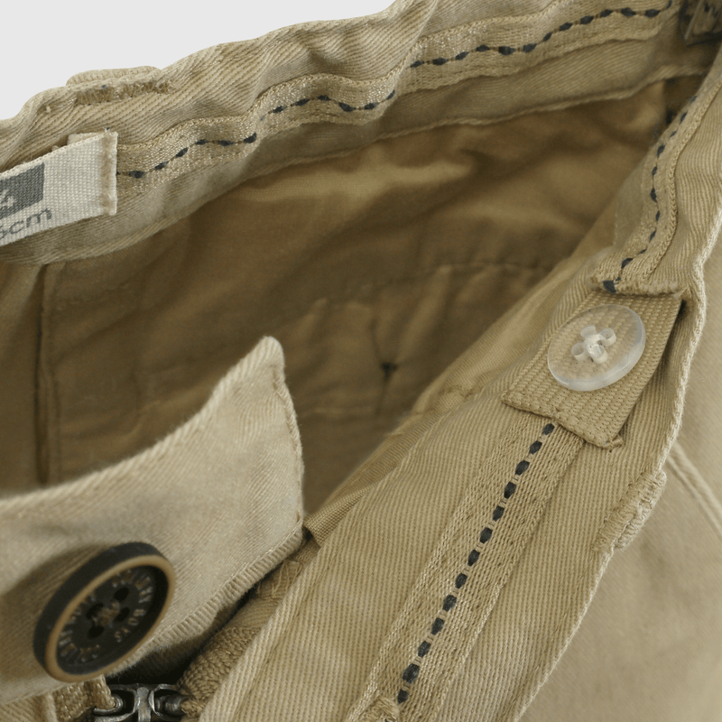 Pantalón beige para niños, comodidad y estilo