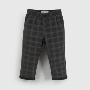 Pantalón niño cuadros gris, estilo y comodidad para tu pequeño