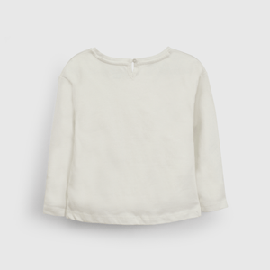 Polera blanca con corazón para niñas, estilo y comodidad