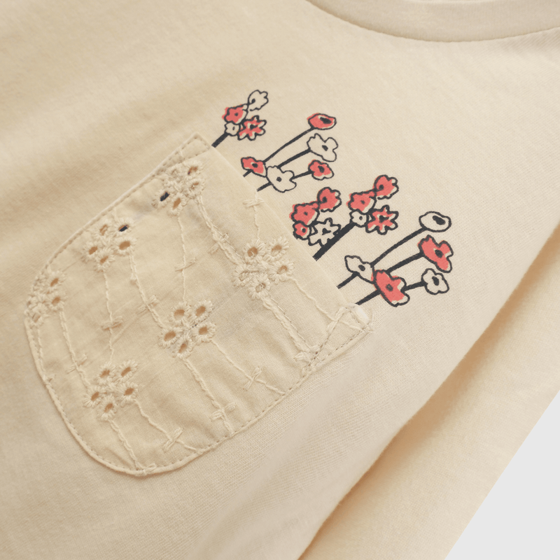 Polera beige para niños, comodidad y estilo diario