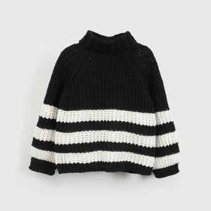 Sweater rayado negro para niños, estilo y comodidad