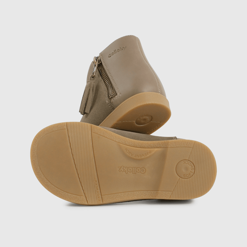Botines café para niños, comodidad y estilo asegurados