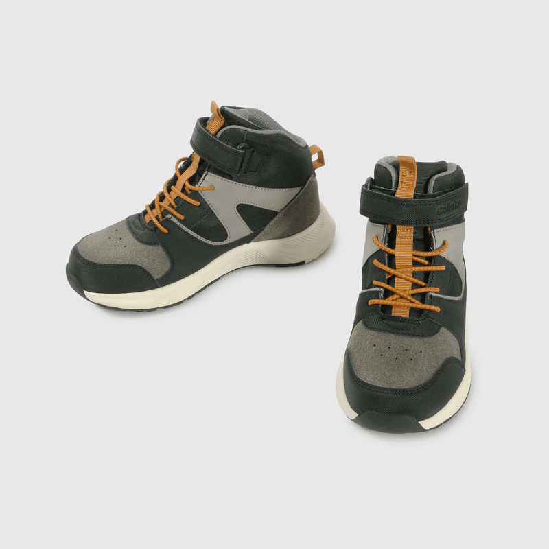 Botín negro para niños, estilo y comodidad en cada paso