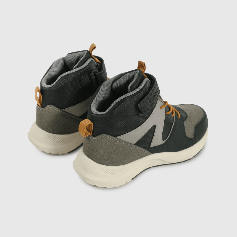 Botín negro para niños, estilo y comodidad en cada paso