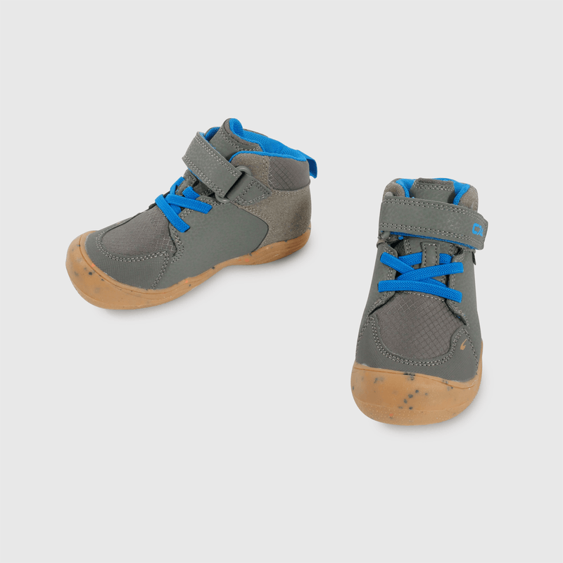 Botín negro para niños, cómodo y resistente