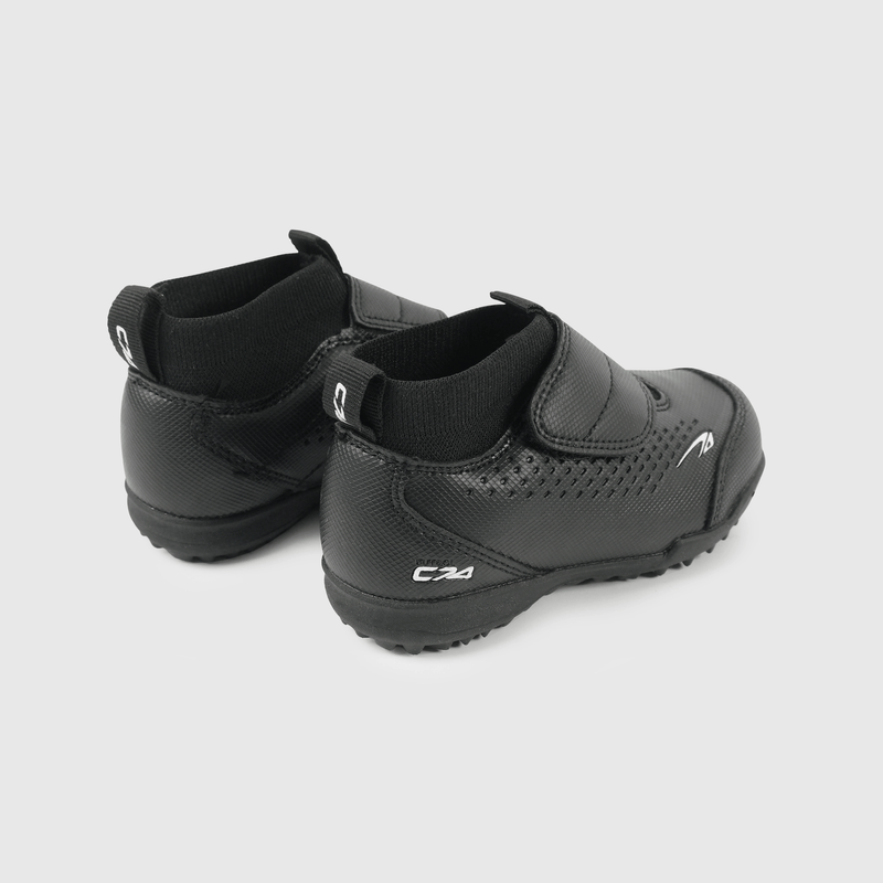 Zapatilla Futbol Negra con Caña Unisex
