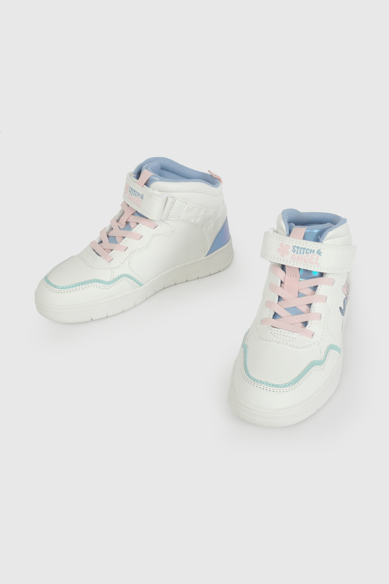 Zapatilla Blanca de Stitch