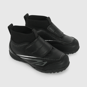 Zapatilla de Fútbol Negra de Caminante talla 21 a 27