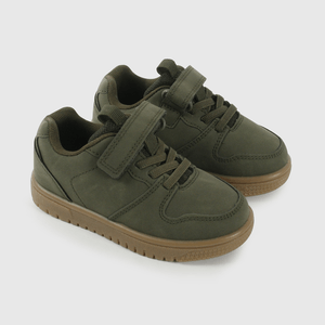 Zapatilla Urbana Verde de Caminante talla 21 a 27