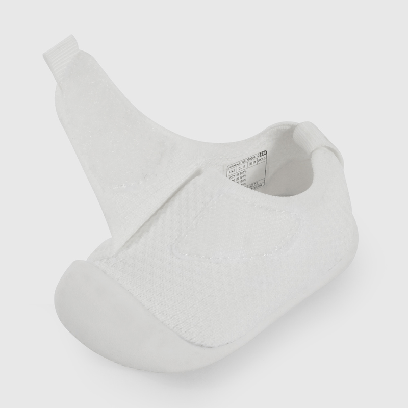 Zapatilla Urbana Blanca de Gateador talla 17 a 20