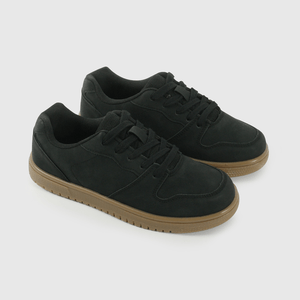 Zapatilla Urbana Negra de Niño talla 28 a 38