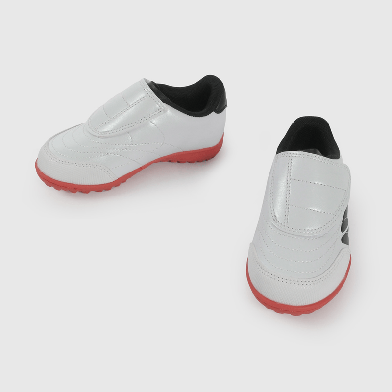 Zapatilla de Fútbol Blanca con Rojo de Caminante talla 21 a 27