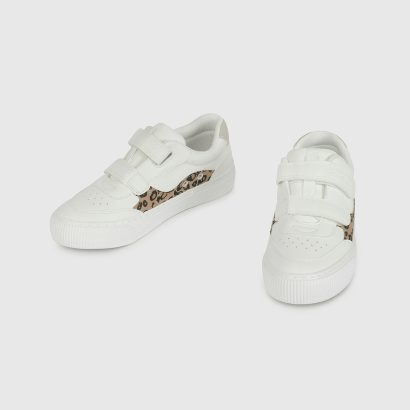 Zapatilla Blanca con Estrella y Animal Print de Niño talla 28 a 38
