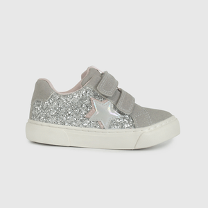 Zapatilla Plateada con Estrella y Brillos de Caminante talla 21 a 27