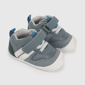 Zapatilla Urbana Azul de Gateador talla 17 a 20