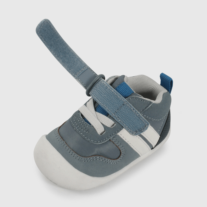 Zapatilla Urbana Azul de Gateador talla 17 a 20