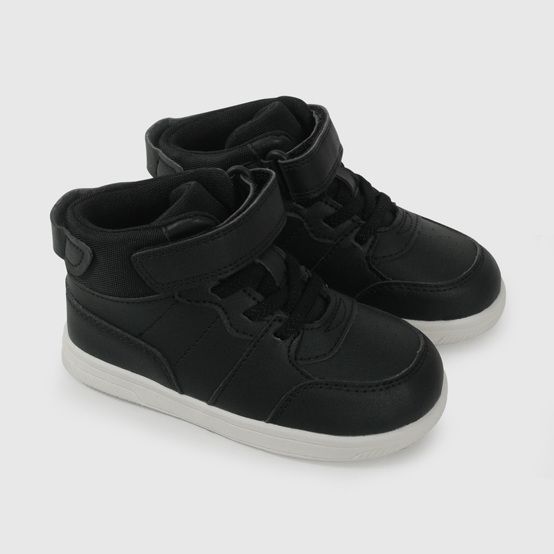 Zapatilla Urbana Negra Caña Alta de Caminante talla 21 a 27
