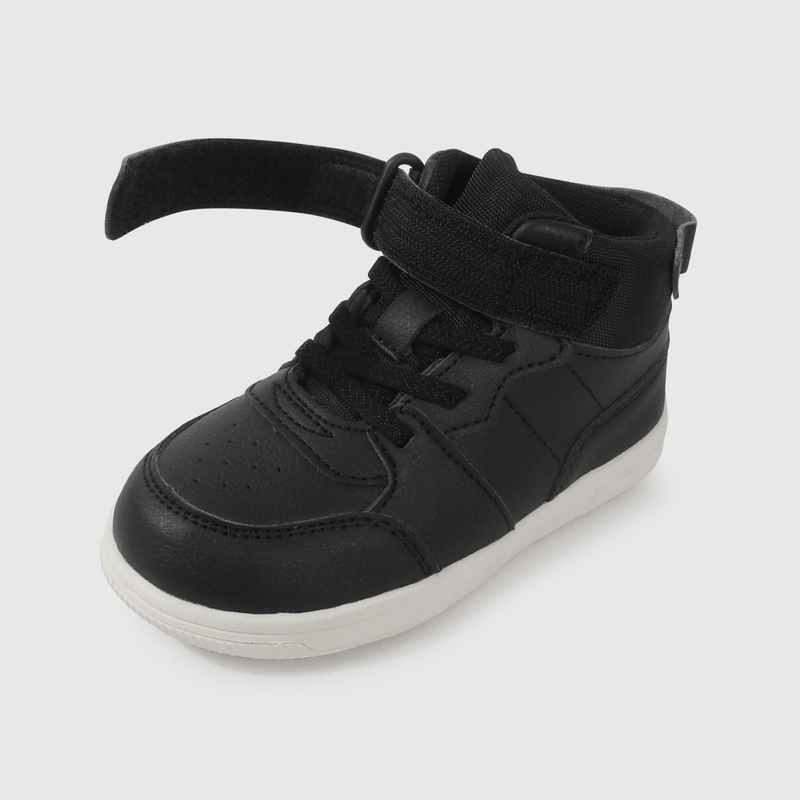 Zapatilla Urbana Negra Caña Alta de Caminante talla 21 a 27
