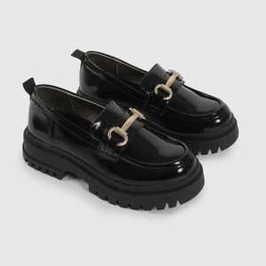 Mocasin Negro de Charol de Niño talla 28 a 38