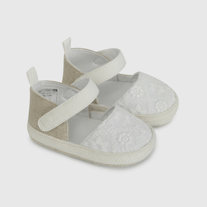 Alpargata Blanca De Broderie de Bebé talla 14 a 18