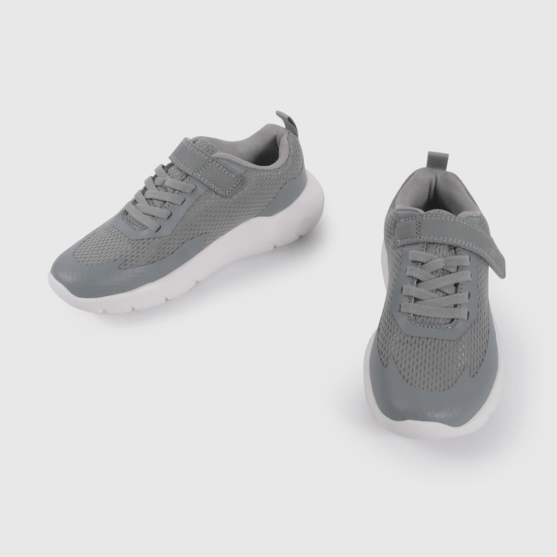 Zapatilla Deportiva Gris de Caminante talla 21 a 27