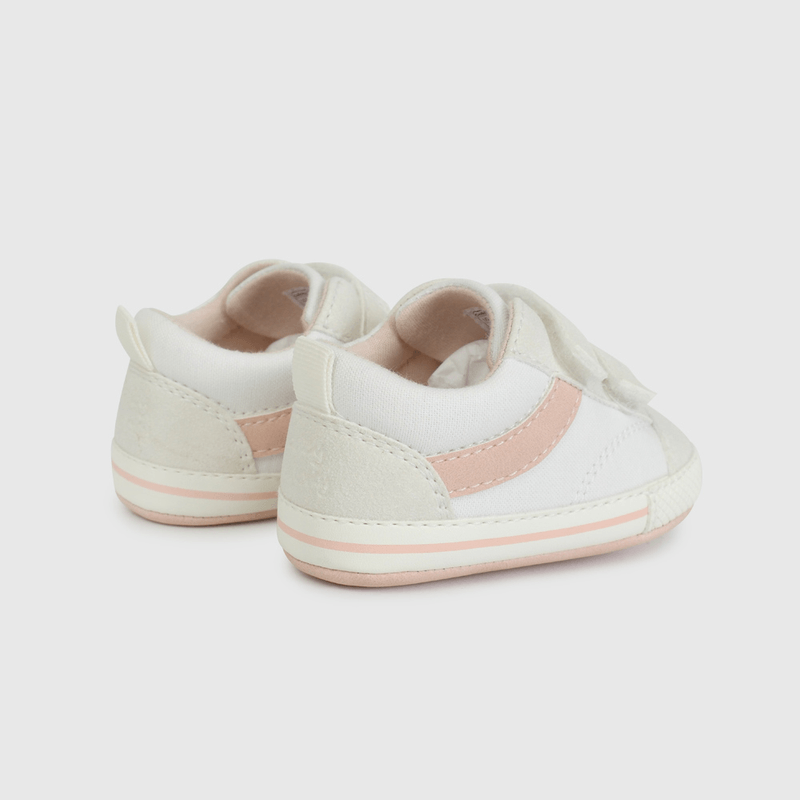 Zapatilla Urbana Blanca de Bebé talla 14 a 18