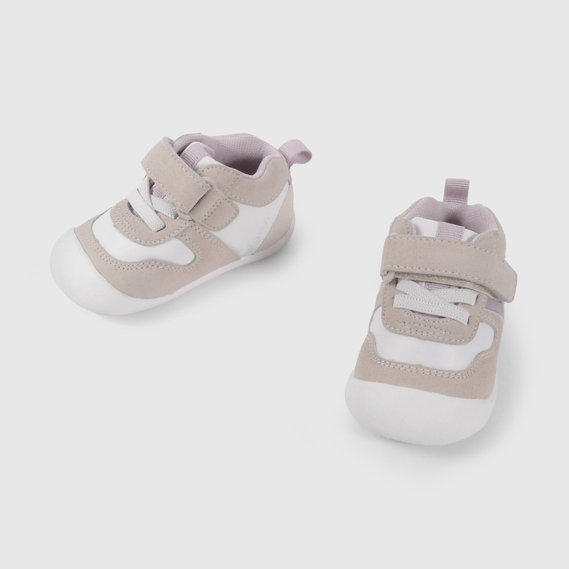 Zapatilla Urbana Beige de Gateador con Punta Protectora talla 17 a 20