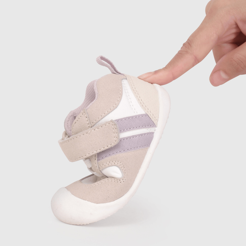Zapatilla Urbana Beige de Gateador con Punta Protectora talla 17 a 20