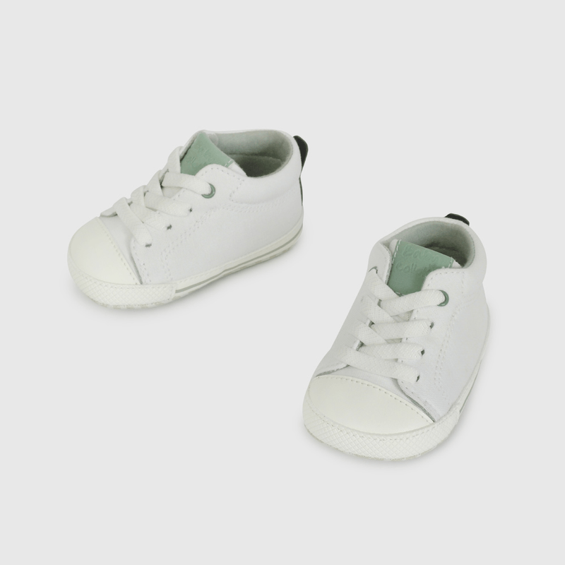 Zapatilla Urbana Caña Alta Blanca de Bebé talla 14 a 18