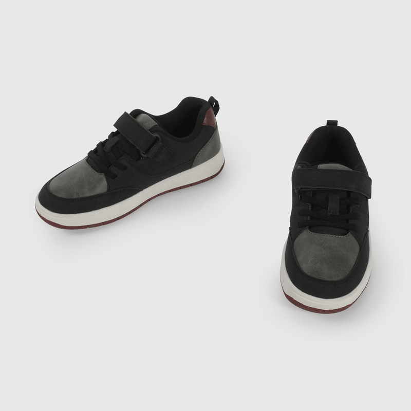 Zapatilla Urbana Skate Negra de Niño talla 28 a 38