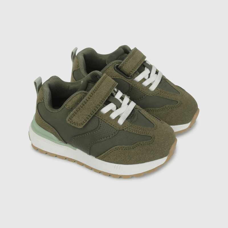Zapatilla Urbana Verde de Caminante con Velcro talla 21 a 27