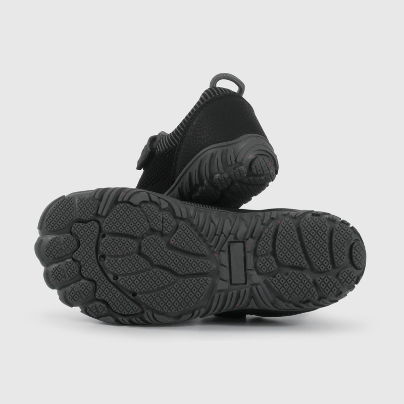 Zapatilla Outdoor de Niño Flexible Negra Talla 28 al 38 con Velcro