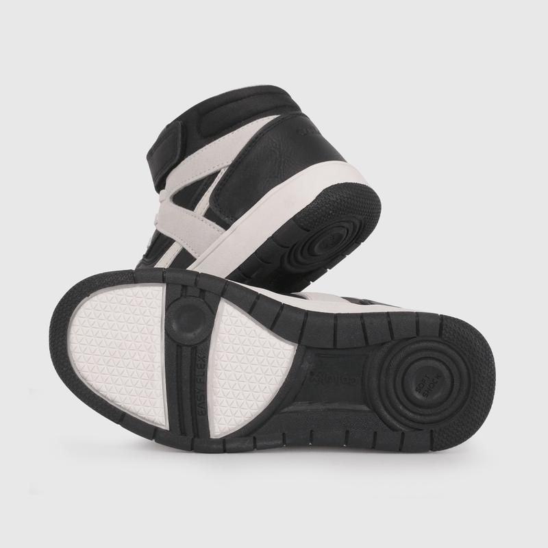 Zapatilla Urbana de Caña Alta Negra de Niño talla 28 a 38