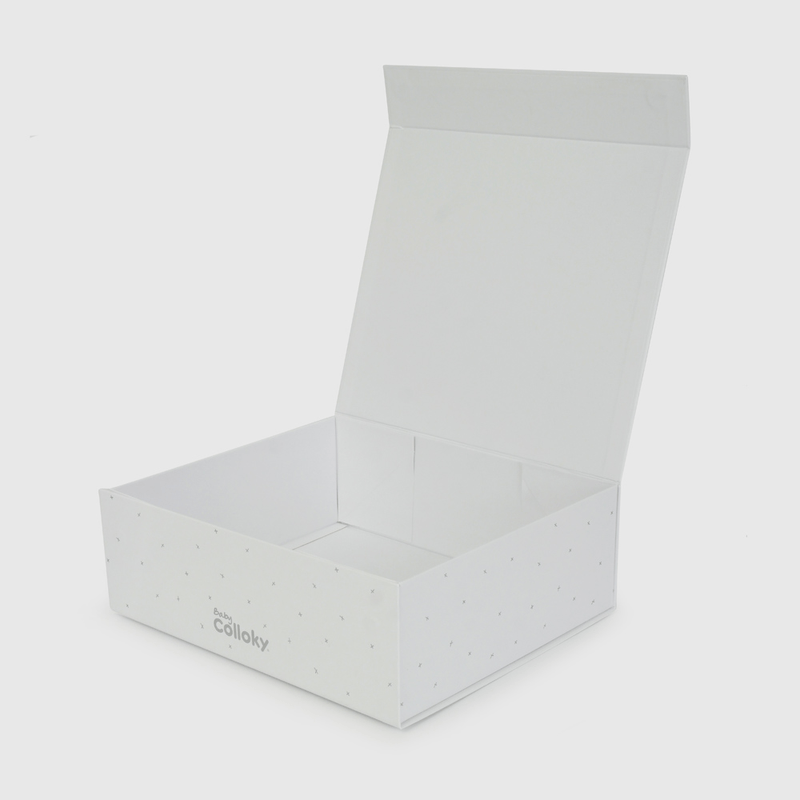 Caja De Regalo Blanca Plegable de New born talla Única