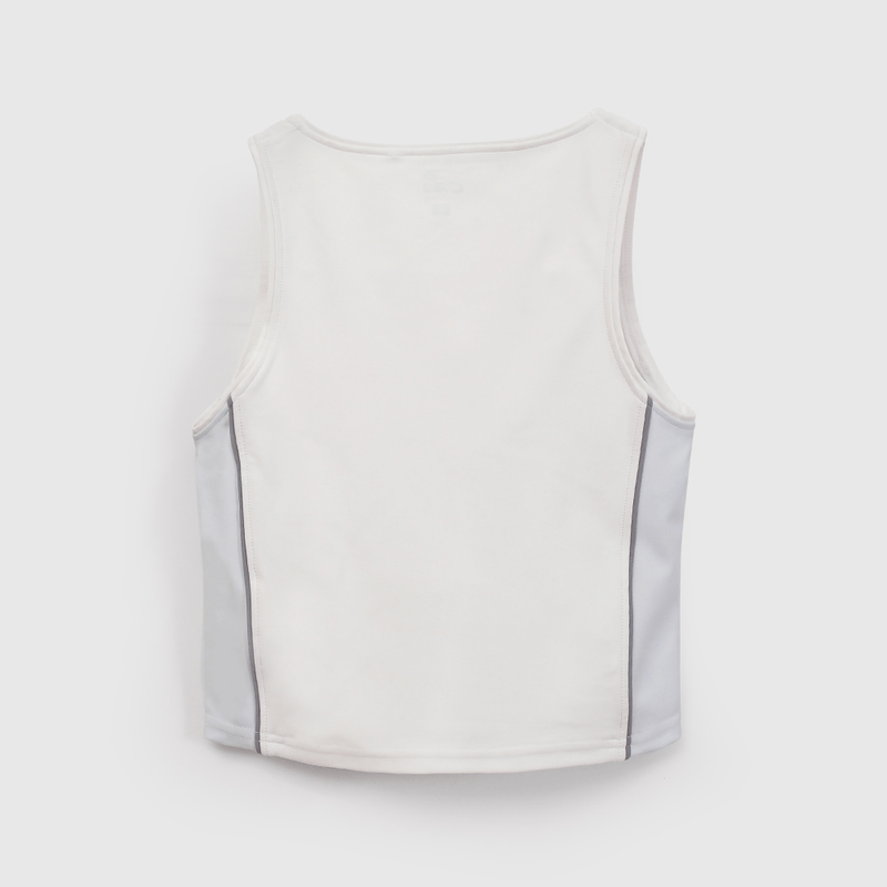 Polera Blanca Deportiva de Niña talla 3 a 12 añoss