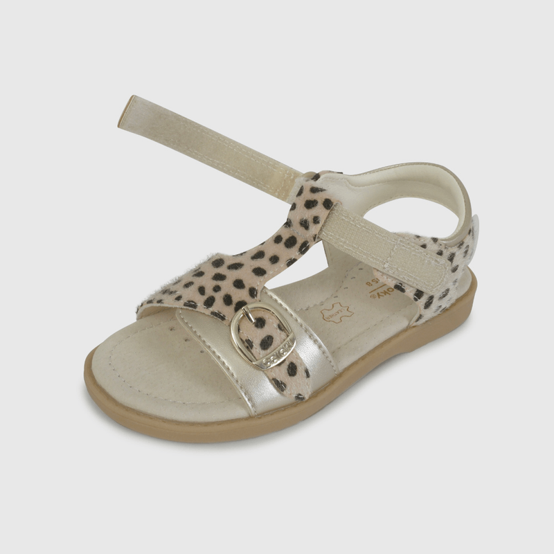 Sandalia de Vestir Dorada con Animal Print  de Caminante talla 21 a 27