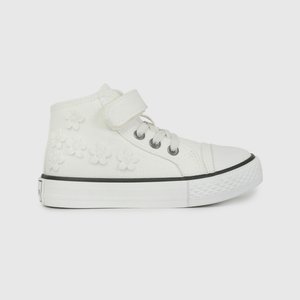 Zapatilla de Lona Blanca con Aplicaciones de Flores de Caminante talla 21 a 27