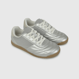 Zapatilla Urbana Metalizada Plateada de Niño talla 28 a 38