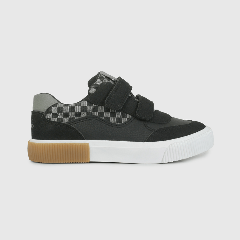 Zapatilla Urbana Negra con Cuadros de Niño talla 28 a 38