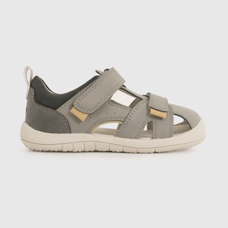 Sandalia de Vestir Gris de Caminante talla 21 a 27