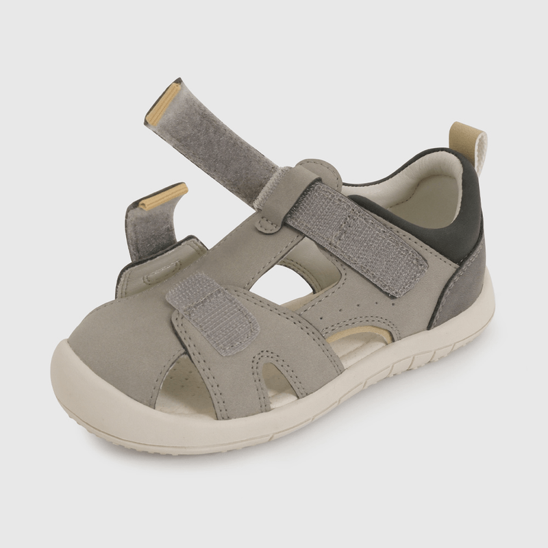 Sandalia de Vestir Gris de Caminante talla 21 a 27